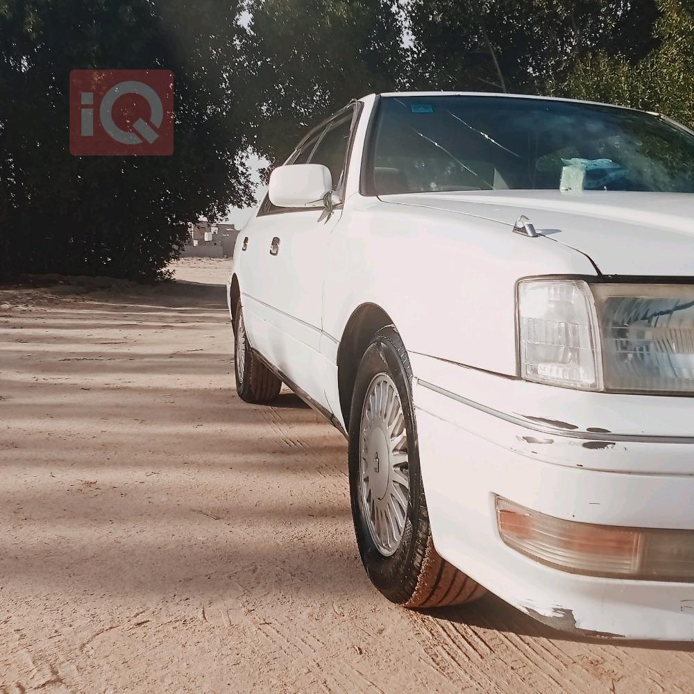 تويوتا كراون